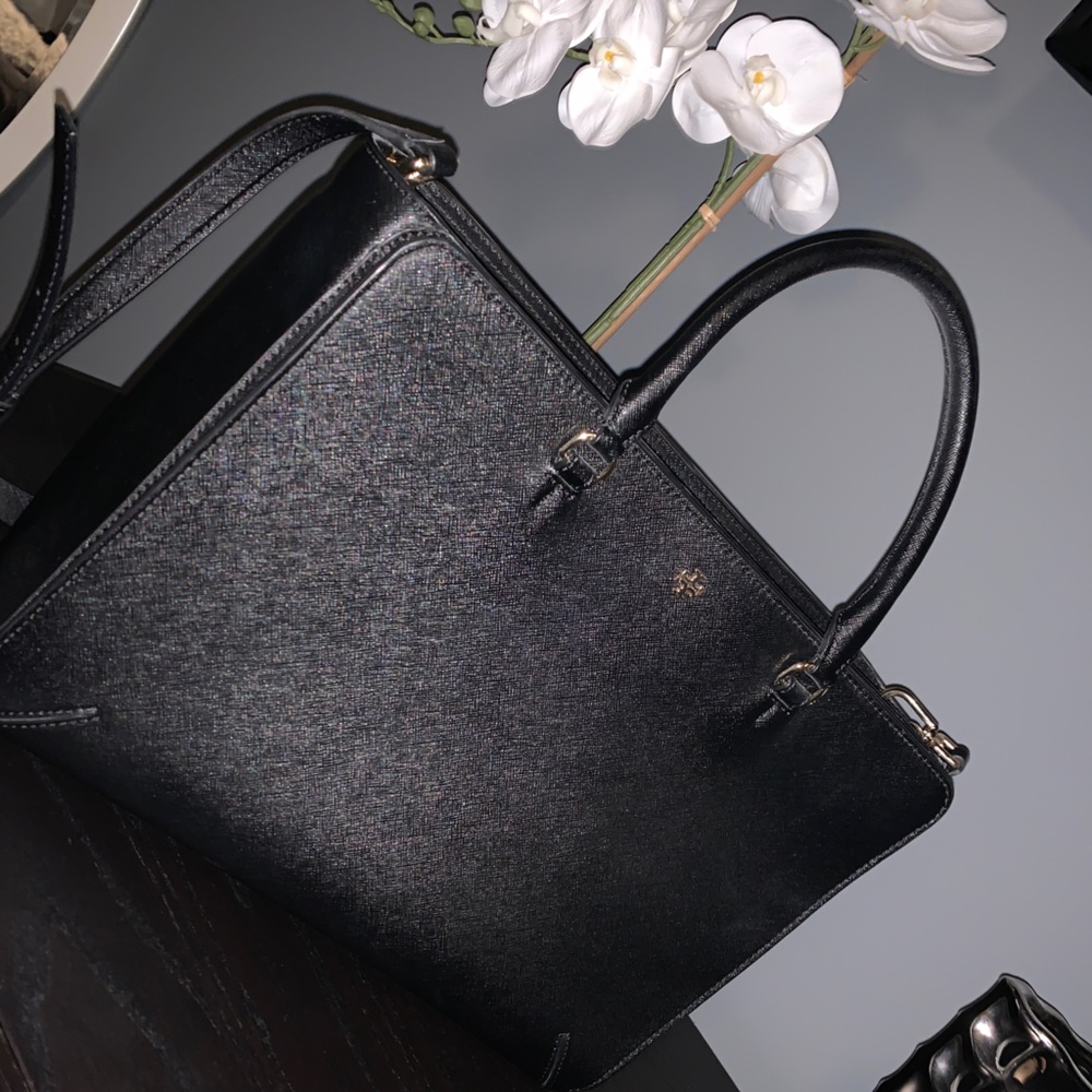 Authentic Large Tory Burch Leather Tote🌸